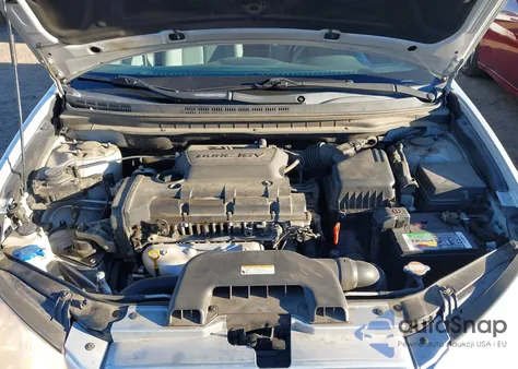 2010 Hyundai Elantra Gls from USA, damaged, VIN KMHDU4AD2AU972428